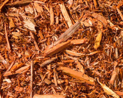 mulch colorant in red for landscaping