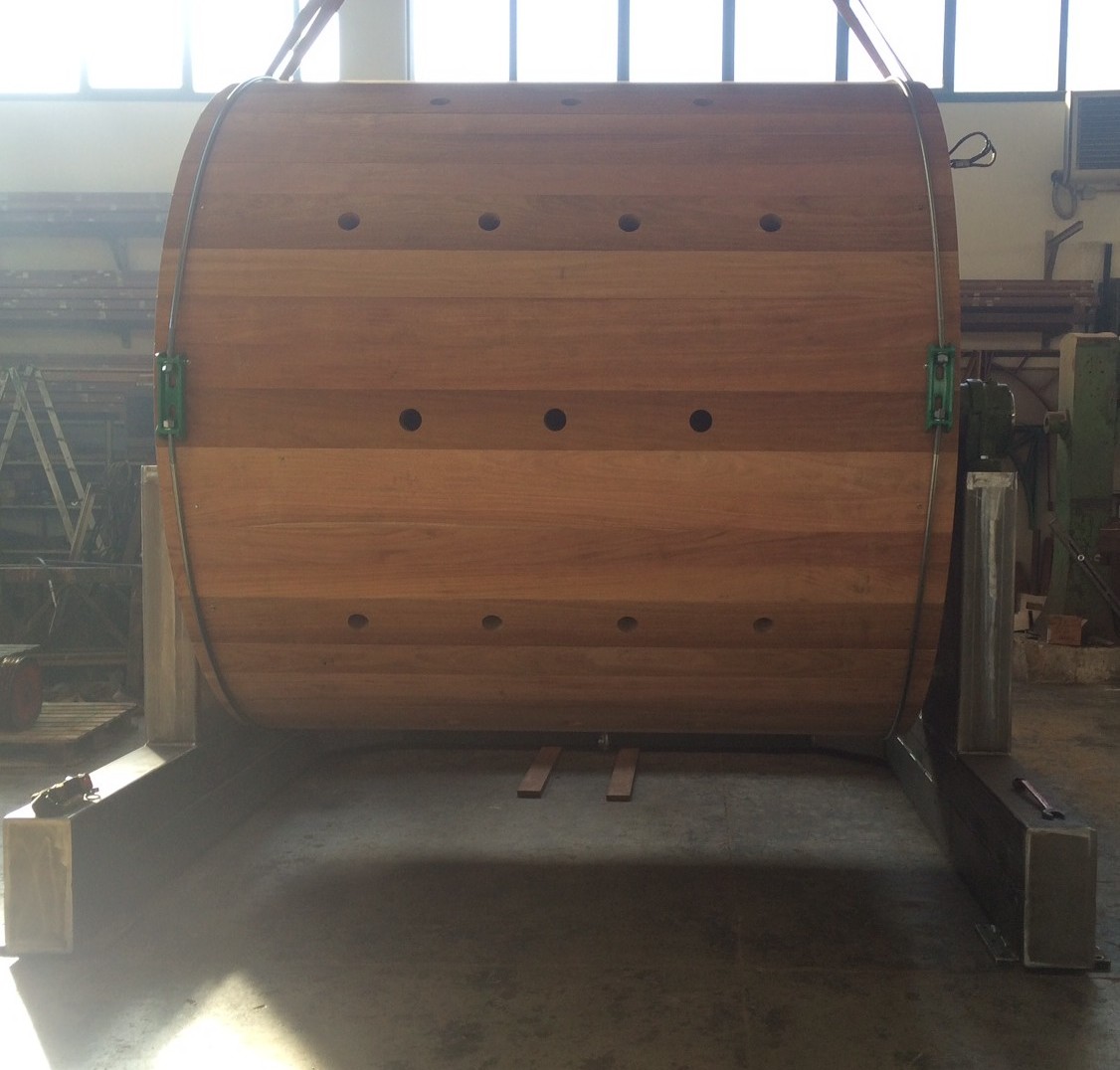 wood drum dyer